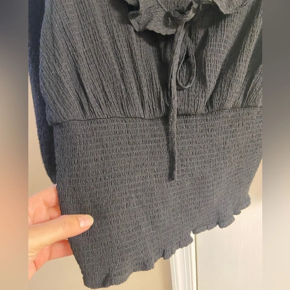 Free‎ people black Billie cascade ruffle tie spoke puff sleeve Medium